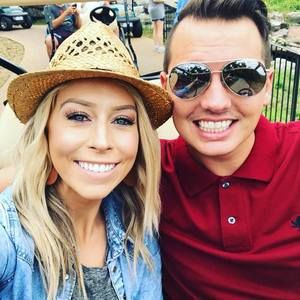 Meet your Posher, Lindsey